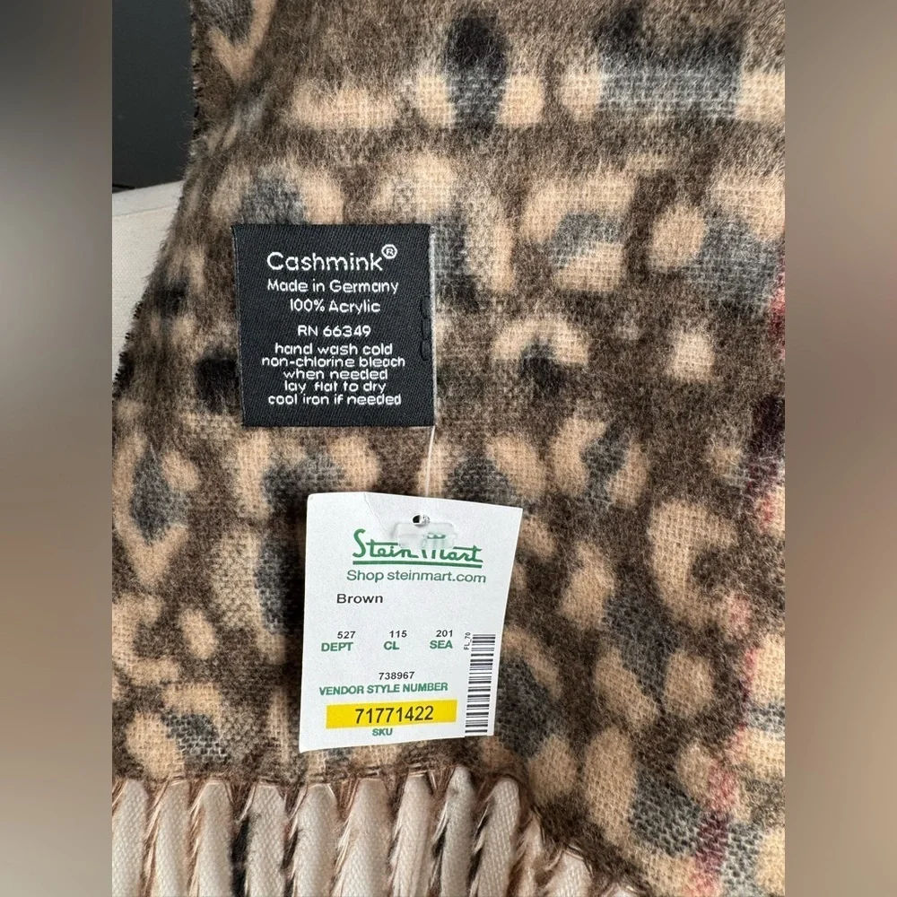 Cashmink NWT Leopard Print Tan Black Shawl Scarf 10x64 New Cozy Warm